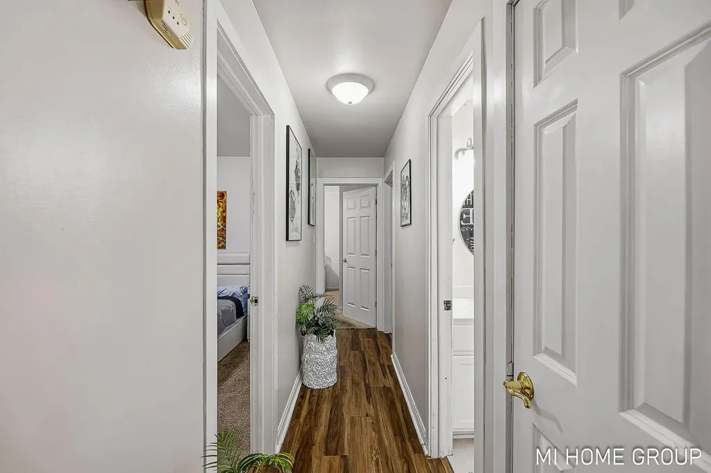 918 136th Avenue Holland Charter Township MI 49424