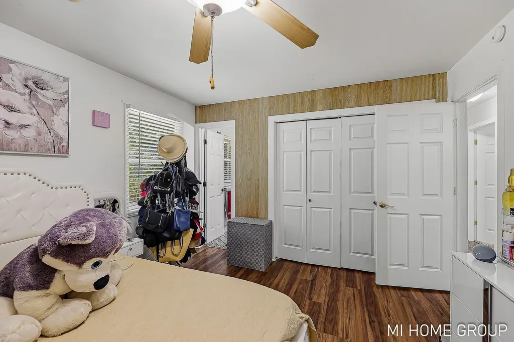 918 136th Avenue Holland Charter Township MI 49424