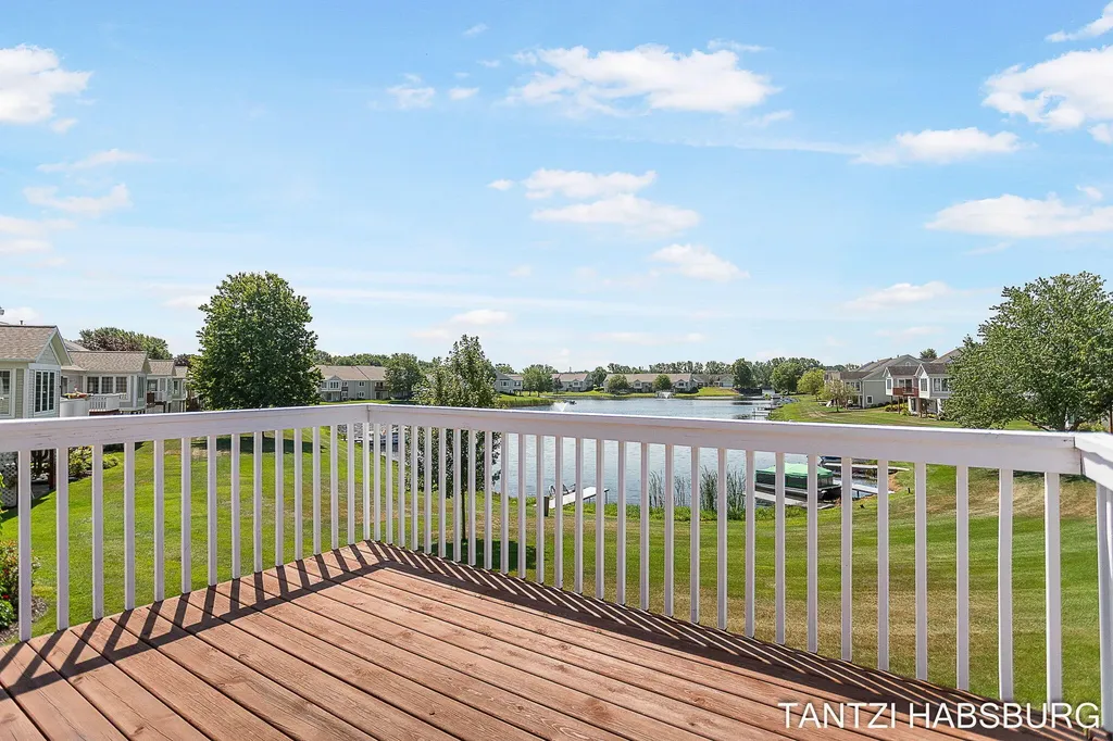 8930 N Clearwater Drive Zeeland Charter Township MI 49464