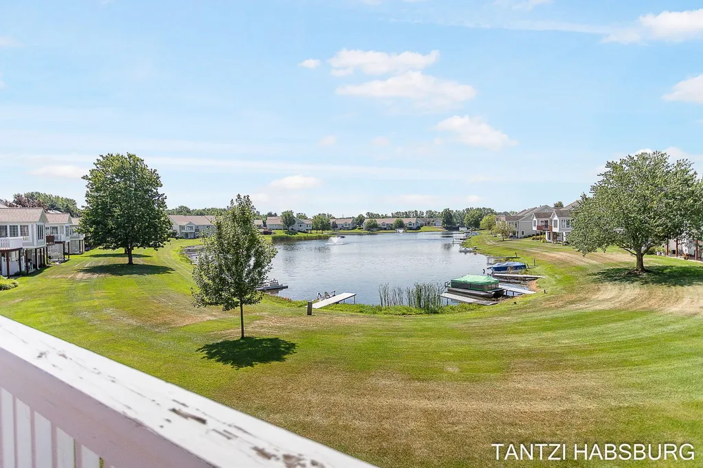 8930 N Clearwater Drive Zeeland Charter Township MI 49464