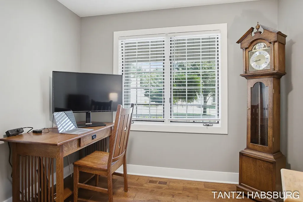 8930 N Clearwater Drive Zeeland Charter Township MI 49464