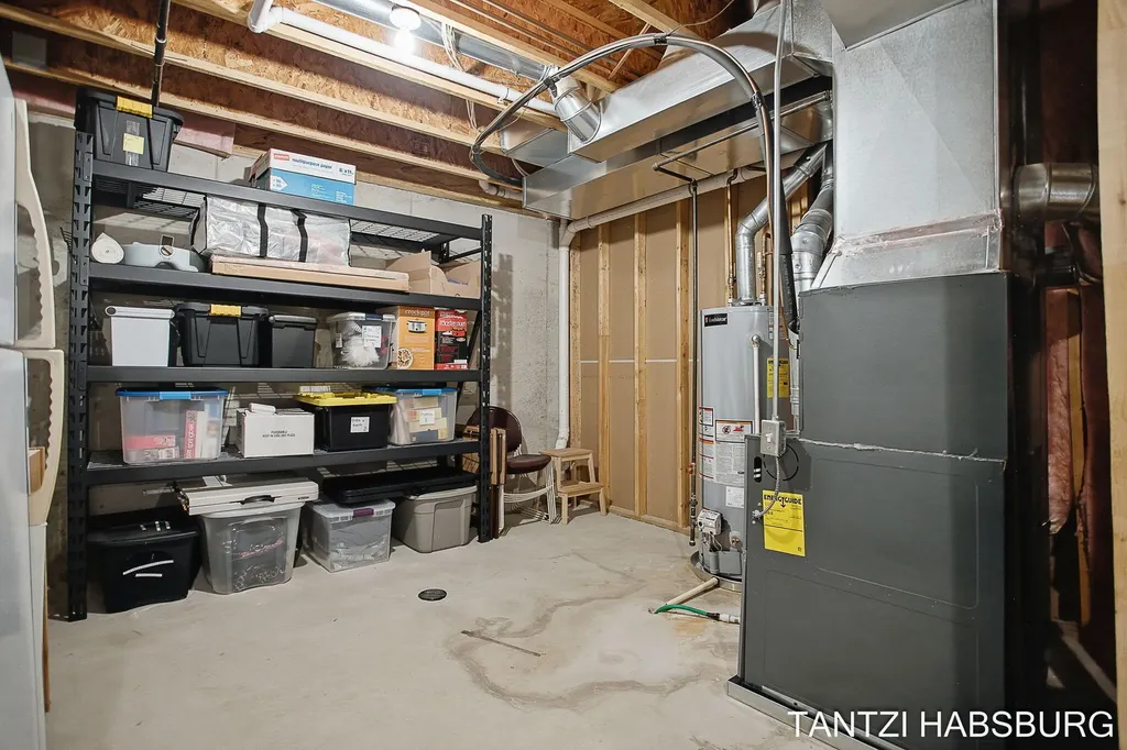 8930 N Clearwater Drive Zeeland Charter Township MI 49464