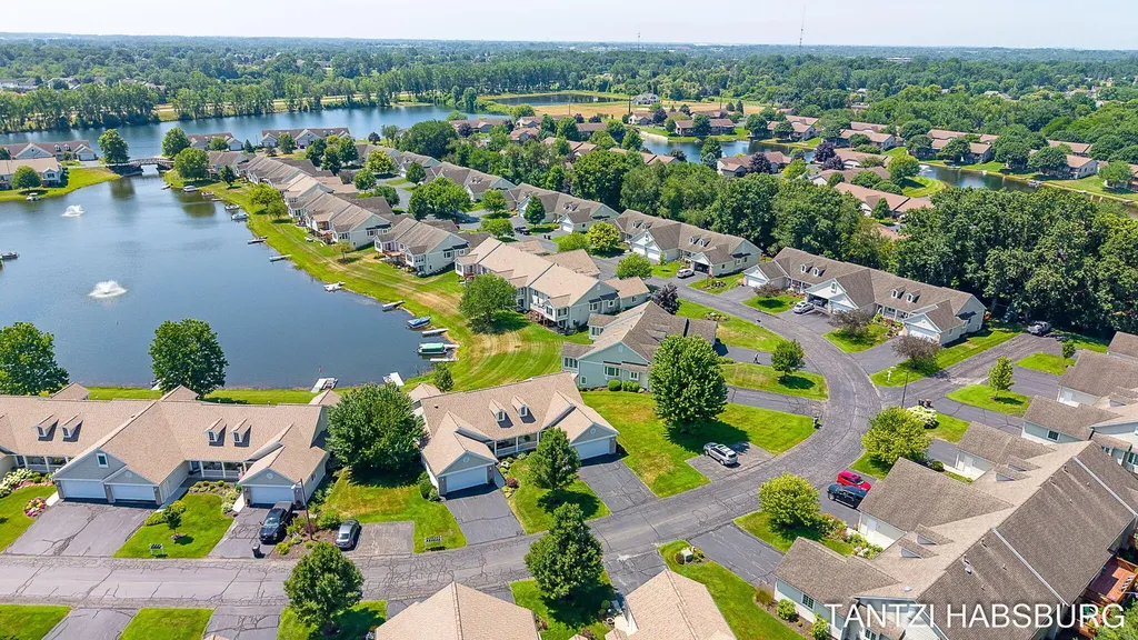 8930 N Clearwater Drive Zeeland Charter Township MI 49464