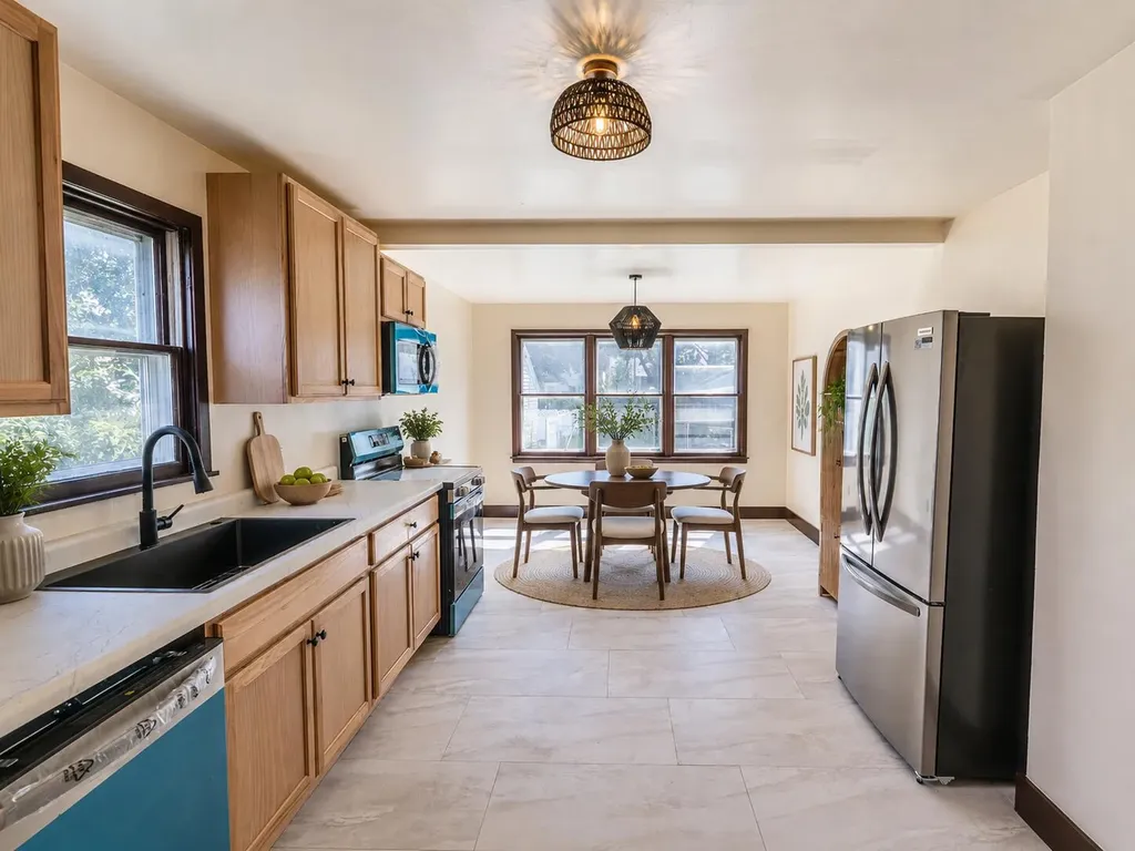 1444 Pine Avenue NW Grand Rapids City MI 49504