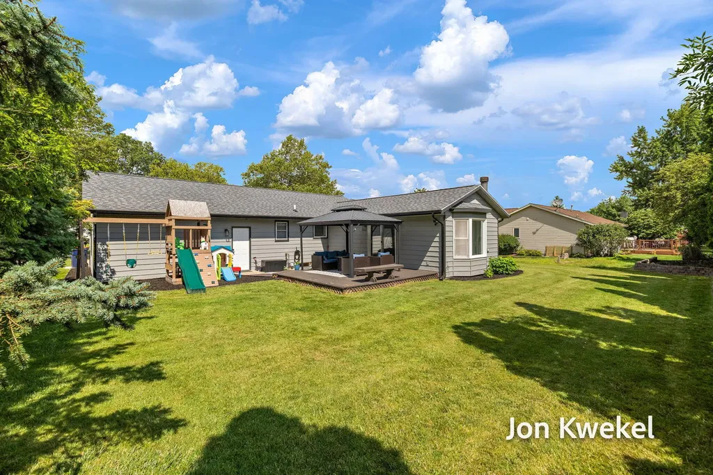 281 Orlando Avenue Holland City MI 49423
