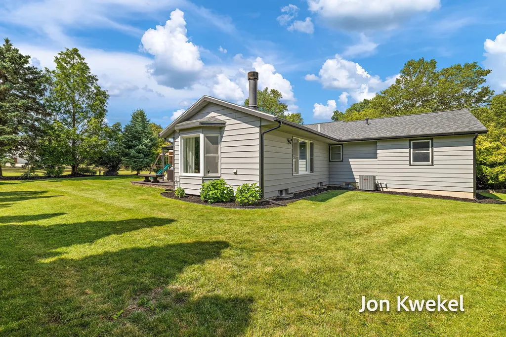 281 Orlando Avenue Holland City MI 49423