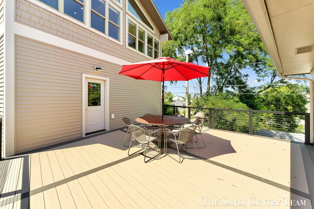 215-217 S 1st Street Grand Haven City MI 49417