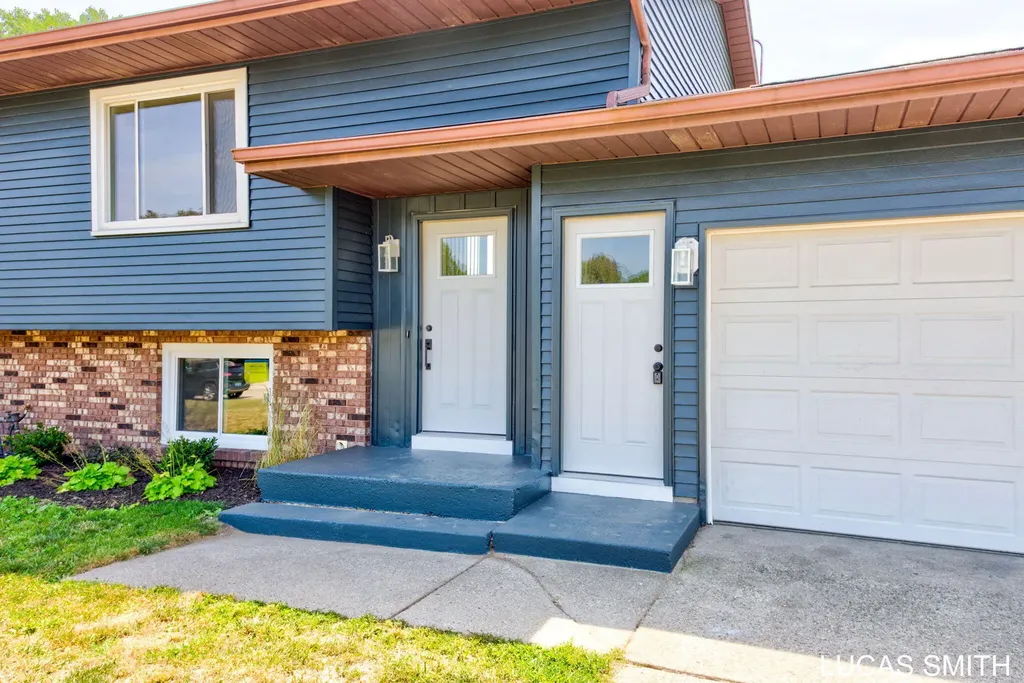11190 Winter Drive Holland Charter Township MI 49464