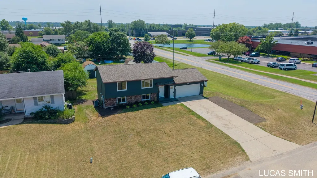 11190 Winter Drive Holland Charter Township MI 49464