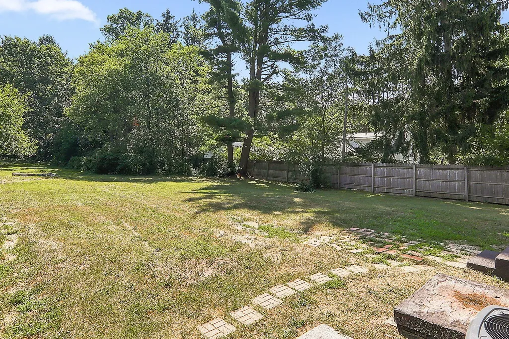 2304 Central Avenue Dalton Township MI 49445