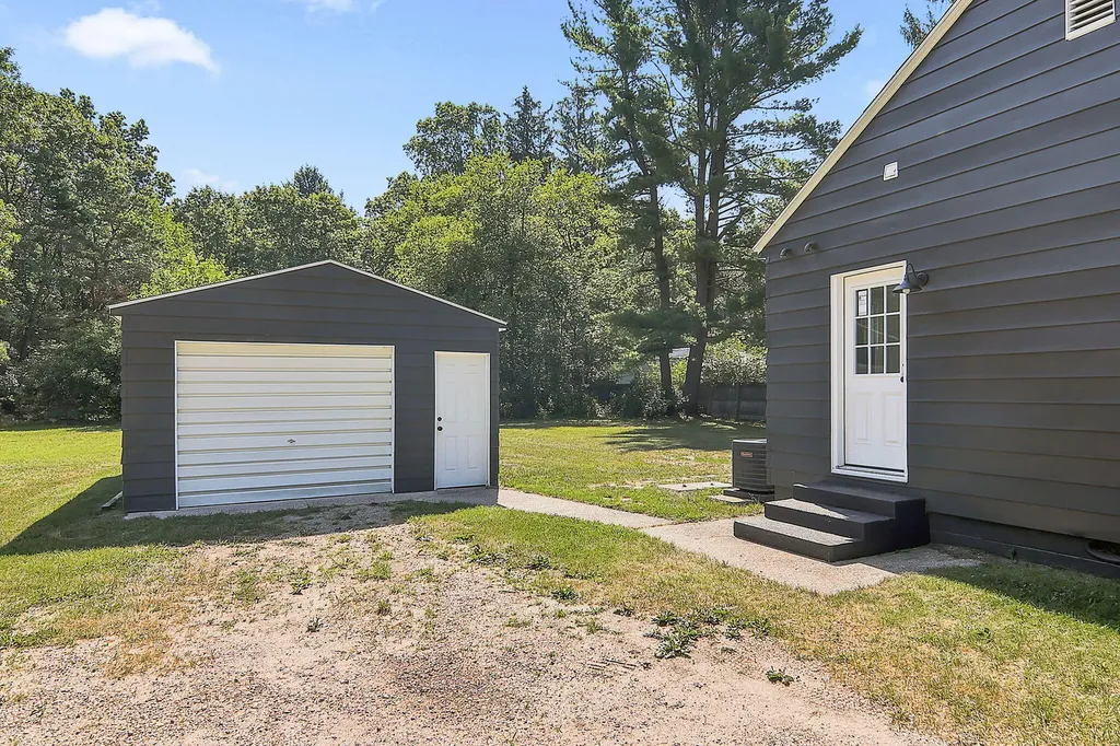 2304 Central Avenue Dalton Township MI 49445