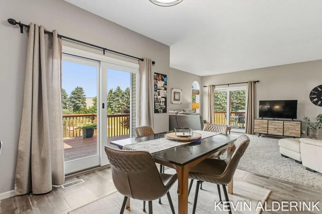 9325 Garden View Drive Zeeland Charter Township MI 49464