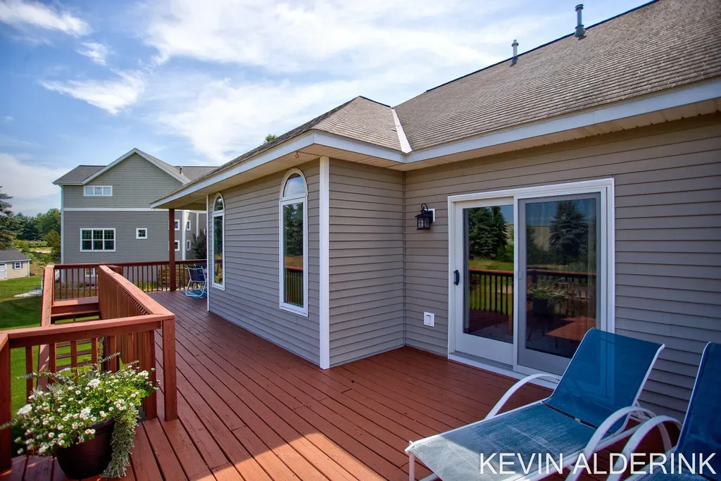 9325 Garden View Drive Zeeland Charter Township MI 49464