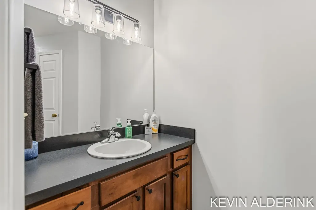 9325 Garden View Drive Zeeland Charter Township MI 49464