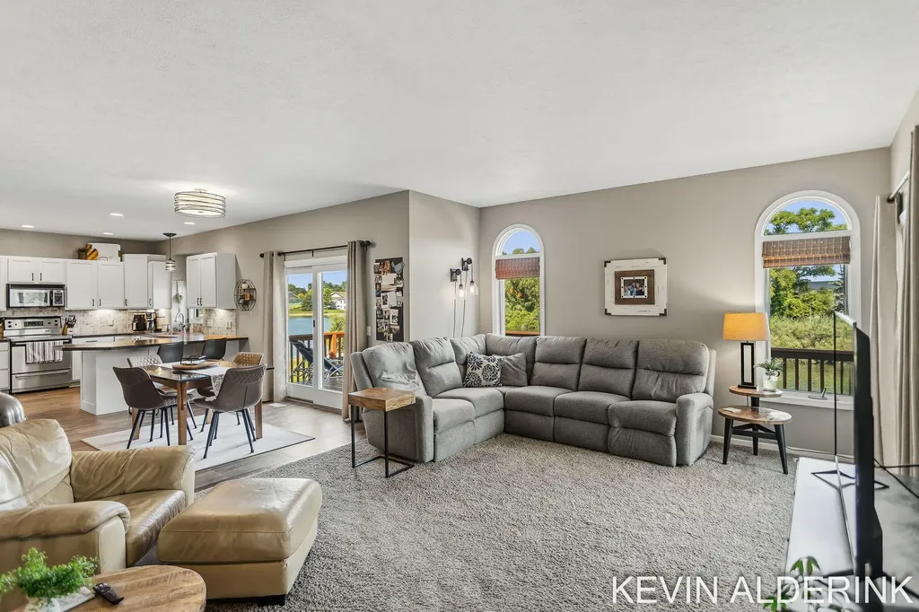 9325 Garden View Drive Zeeland Charter Township MI 49464