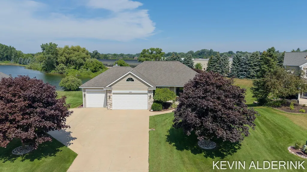 9325 Garden View Drive Zeeland Charter Township MI 49464