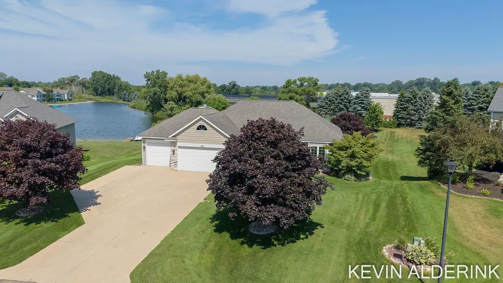 9325 Garden View Drive Zeeland Charter Township MI 49464