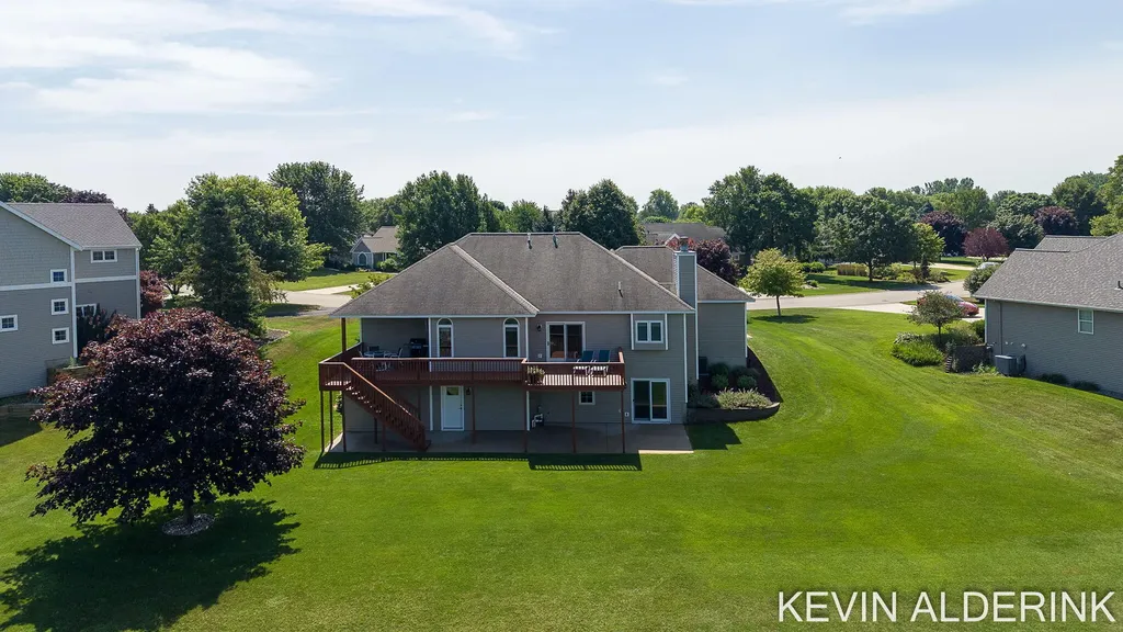 9325 Garden View Drive Zeeland Charter Township MI 49464