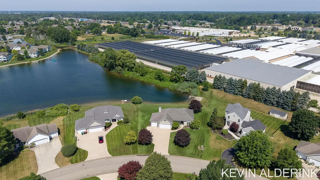 9325 Garden View Drive Zeeland Charter Township MI 49464