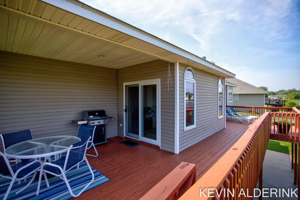 9325 Garden View Drive Zeeland Charter Township MI 49464