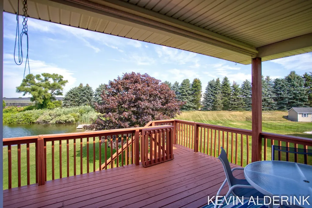 9325 Garden View Drive Zeeland Charter Township MI 49464
