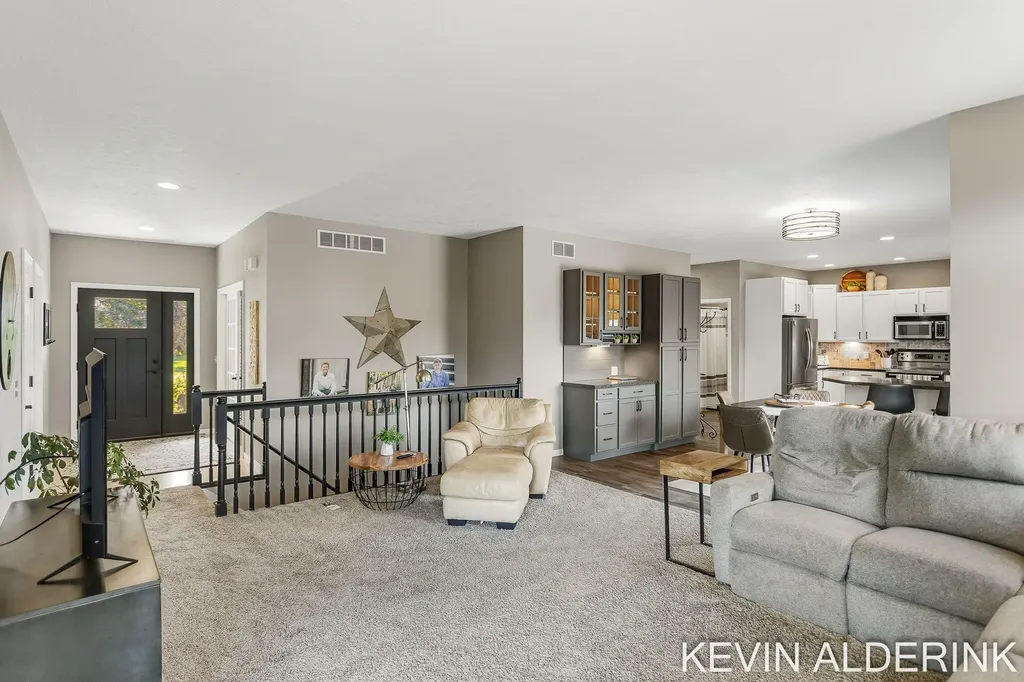9325 Garden View Drive Zeeland Charter Township MI 49464
