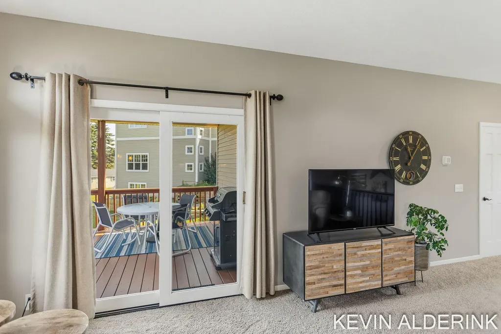 9325 Garden View Drive Zeeland Charter Township MI 49464