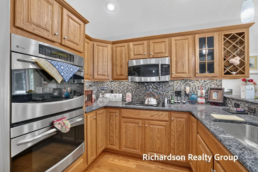 405 Douglas Street North Muskegon City MI 49445
