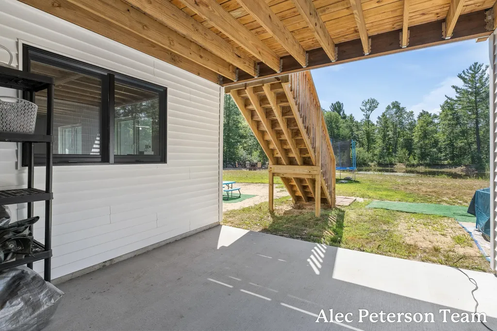 6069 Ruthie Lane Sullivan Township MI 49415
