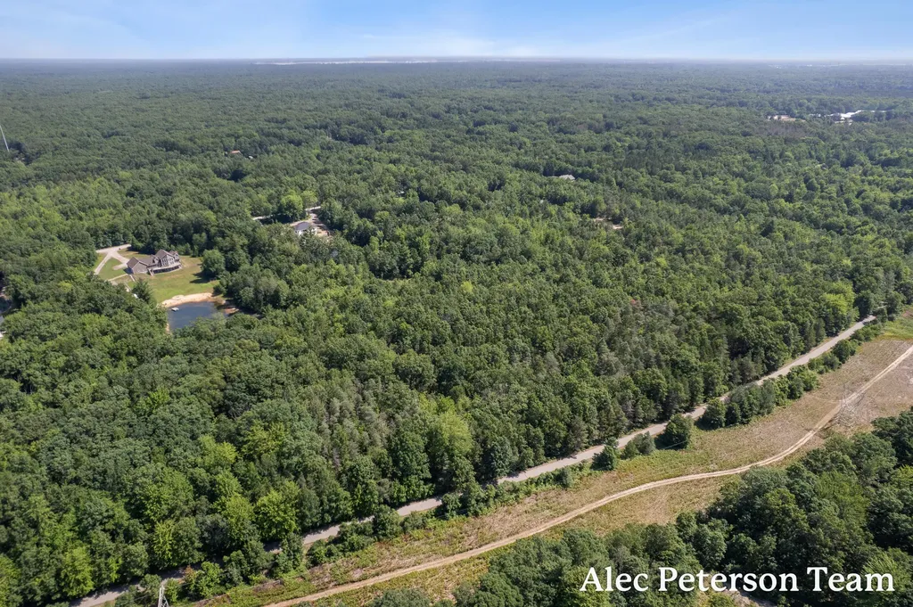 6069 Ruthie Lane Sullivan Township MI 49415