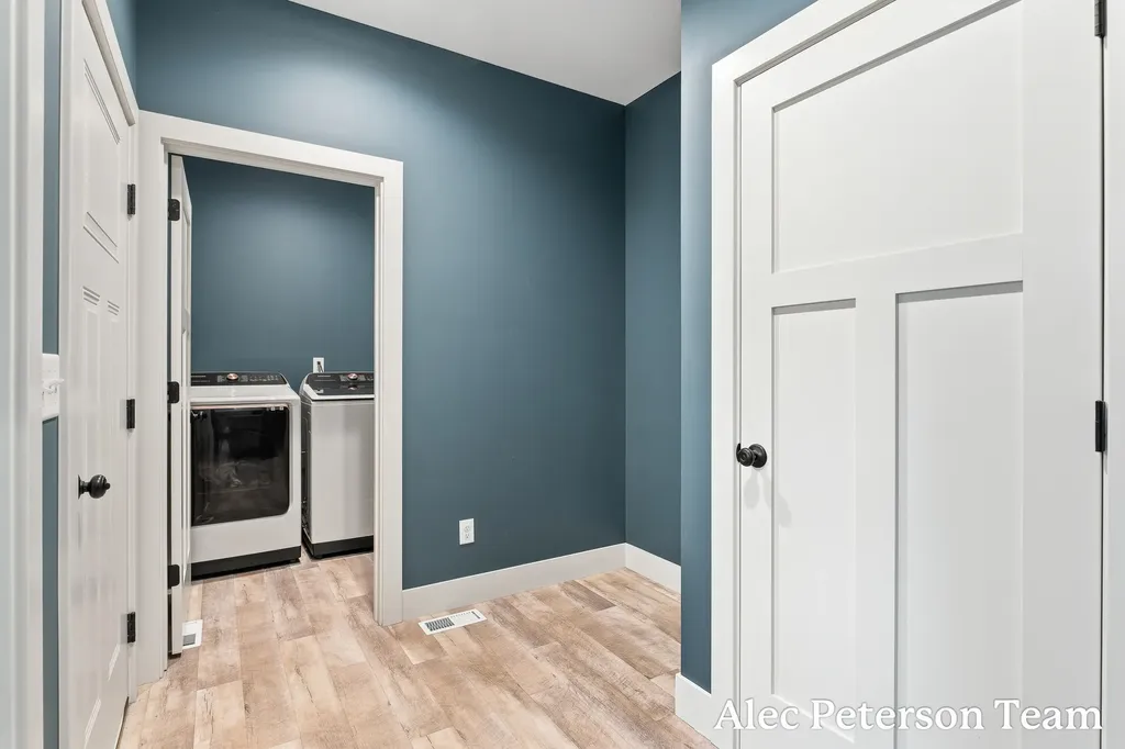 6069 Ruthie Lane Sullivan Township MI 49415