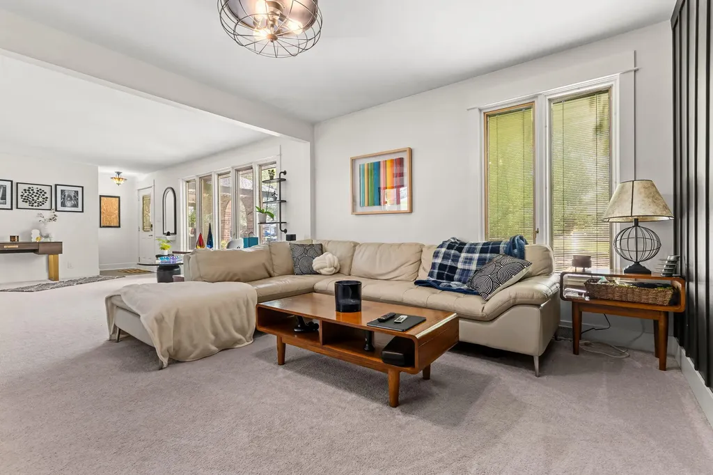 1189 Sorrento Court Holland City MI 49423