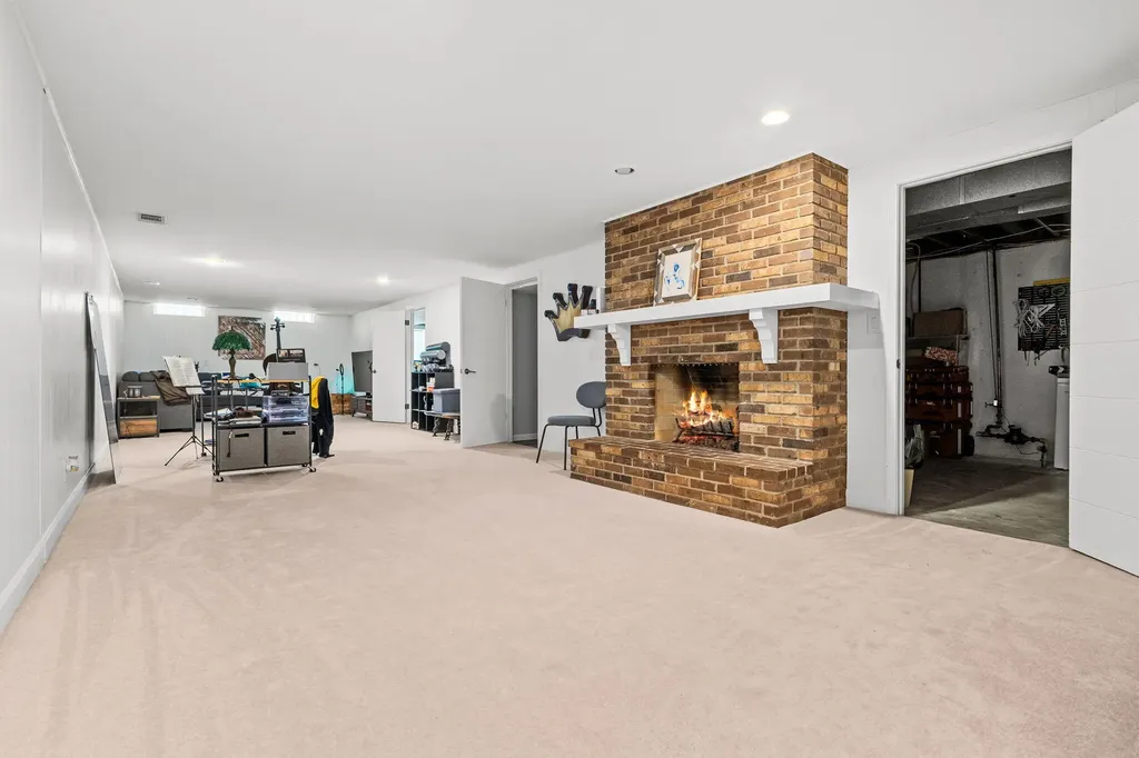 1189 Sorrento Court Holland City MI 49423