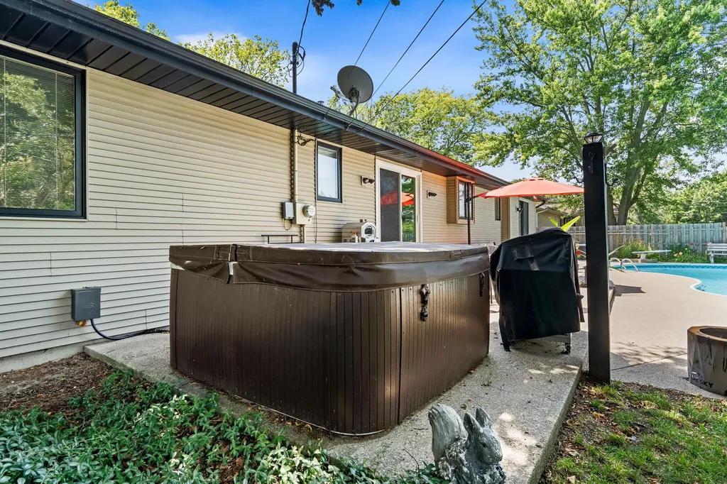 1189 Sorrento Court Holland City MI 49423