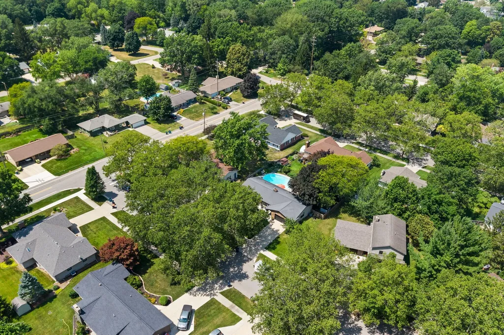 1189 Sorrento Court Holland City MI 49423