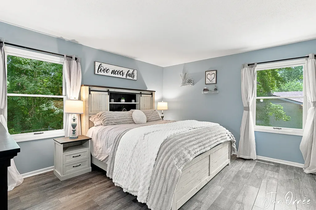 2805 New Holland Street Hudsonville City MI 49426