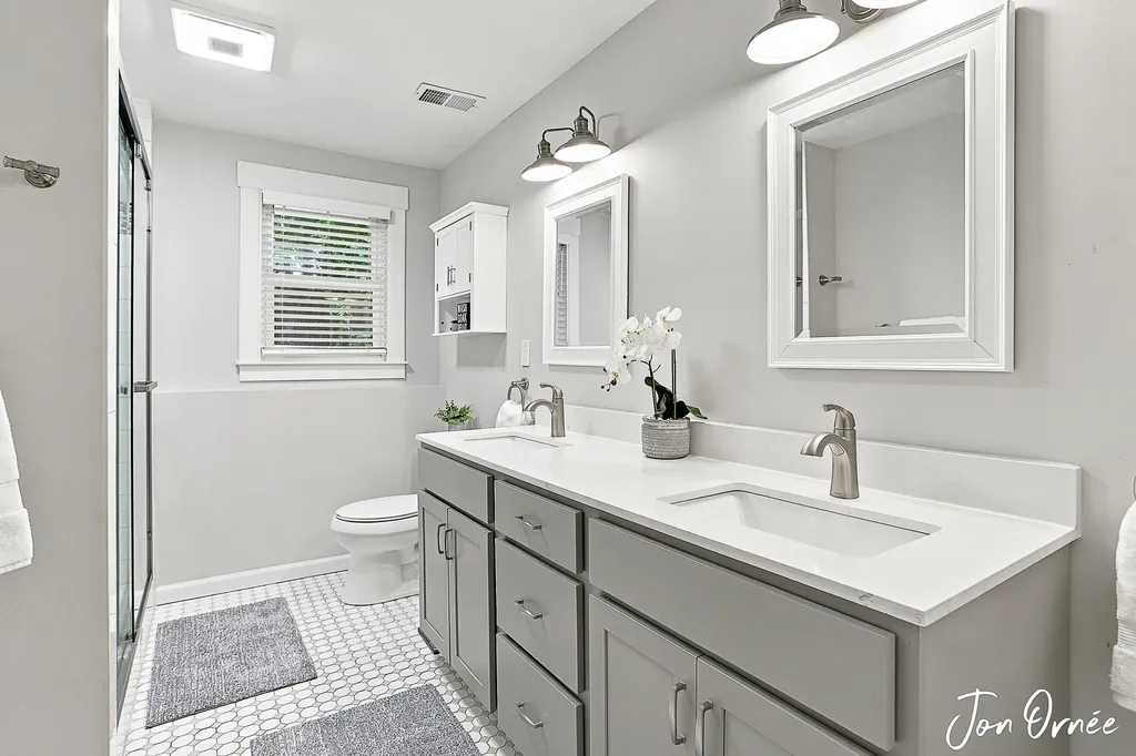 2805 New Holland Street Hudsonville City MI 49426