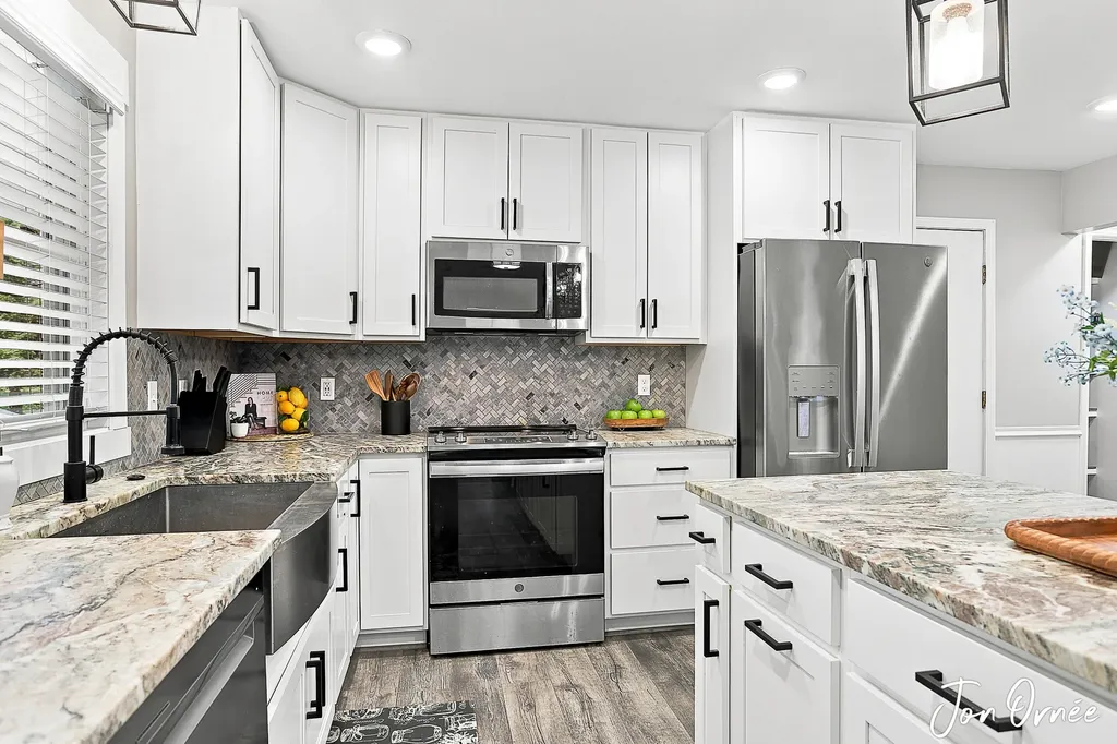 2805 New Holland Street Hudsonville City MI 49426