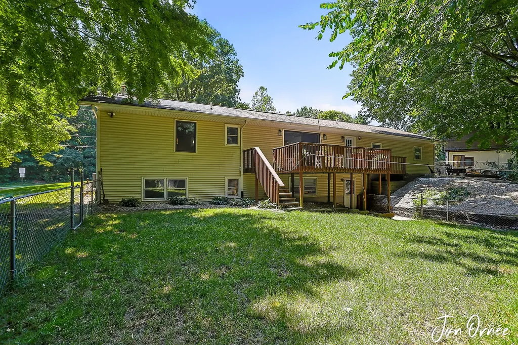 2805 New Holland Street Hudsonville City MI 49426