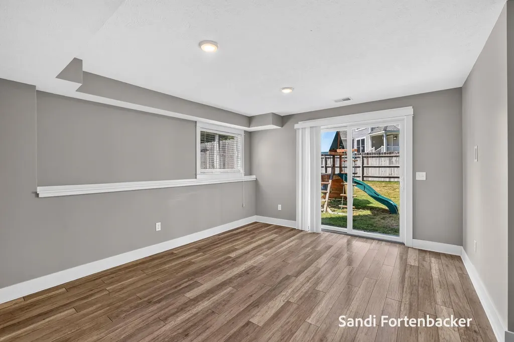 6635 Timberbrook Court Norton Shores City MI 49444