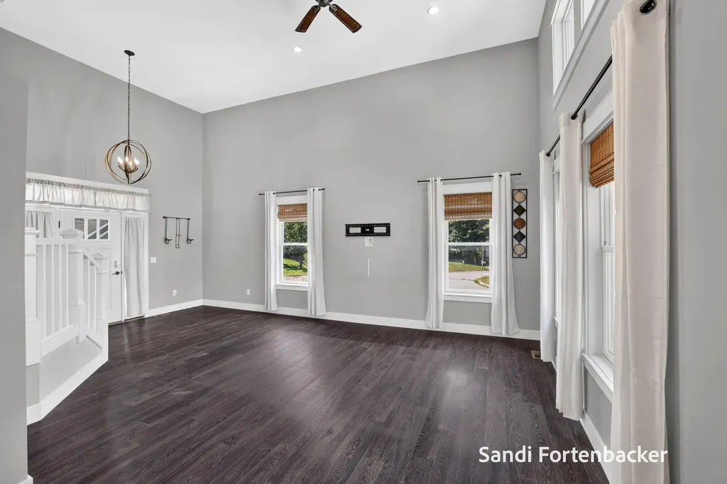 6635 Timberbrook Court Norton Shores City MI 49444