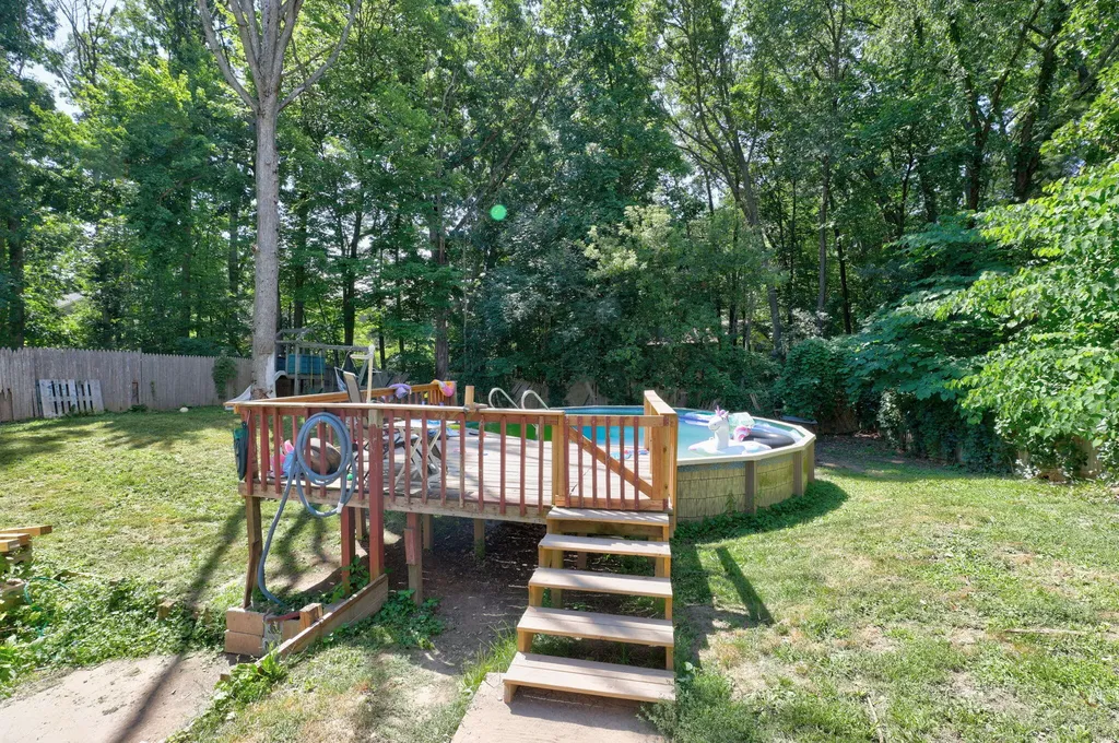 4744 Burton Street SE Kentwood City MI 49546