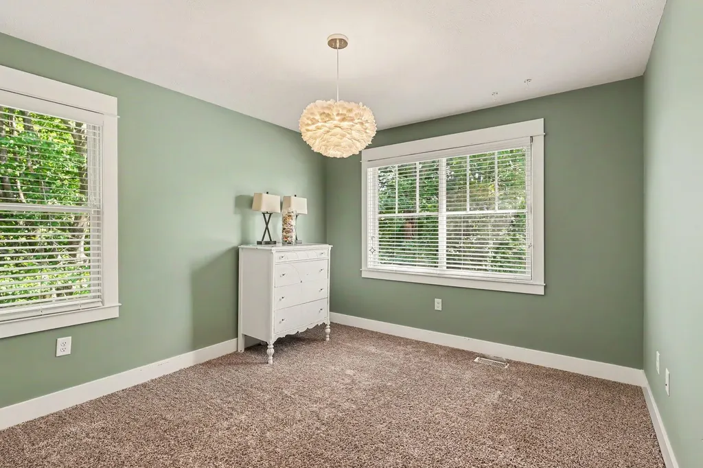 1280 Hendrick Road Norton Shores City MI 49441