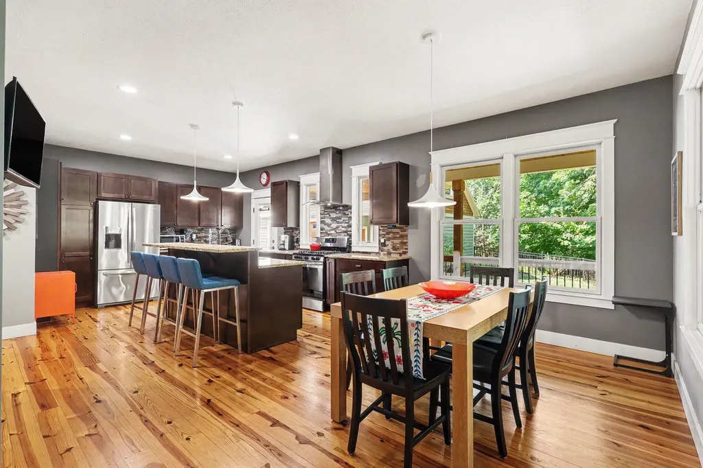 1280 Hendrick Road Norton Shores City MI 49441