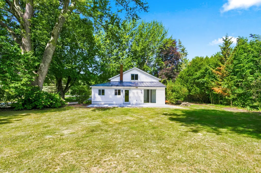 2313 68th Street Ganges Township MI 49408