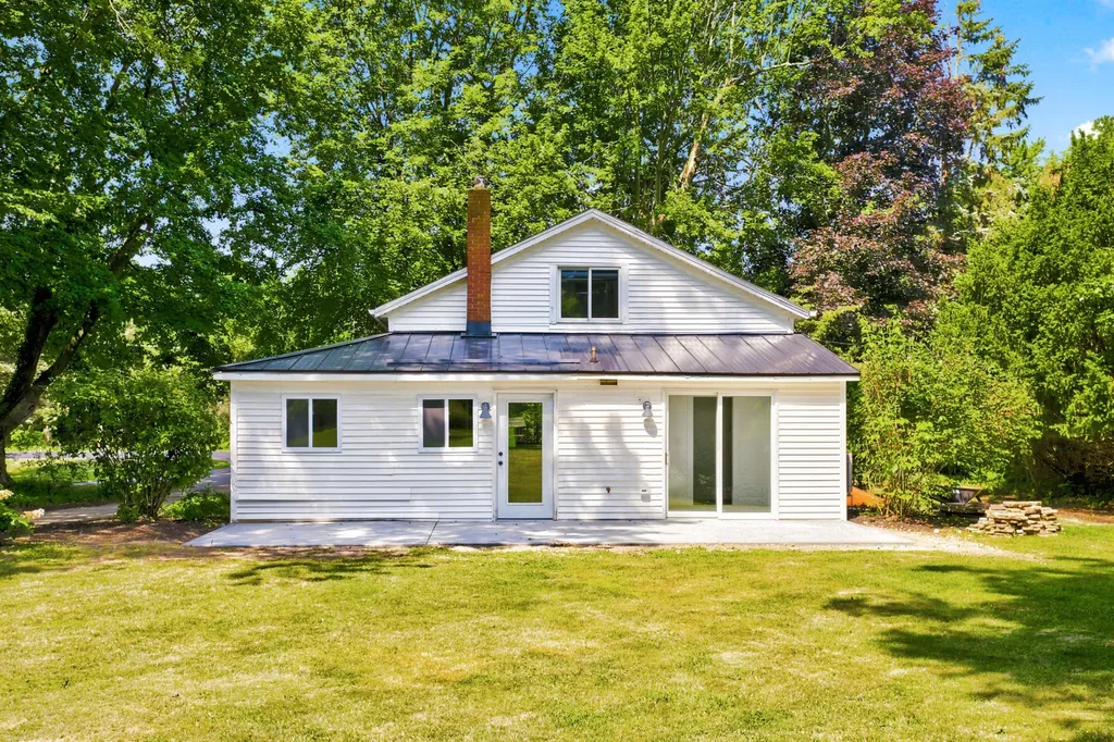 2313 68th Street Ganges Township MI 49408
