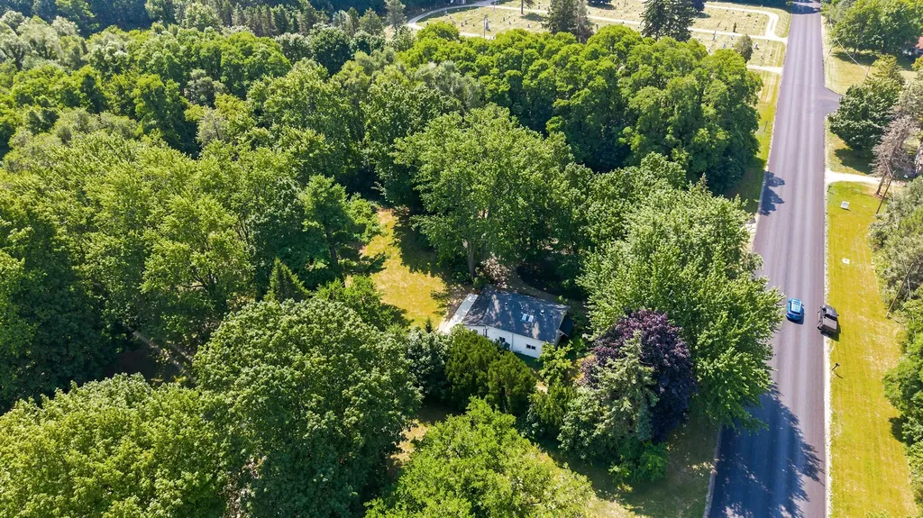 2313 68th Street Ganges Township MI 49408