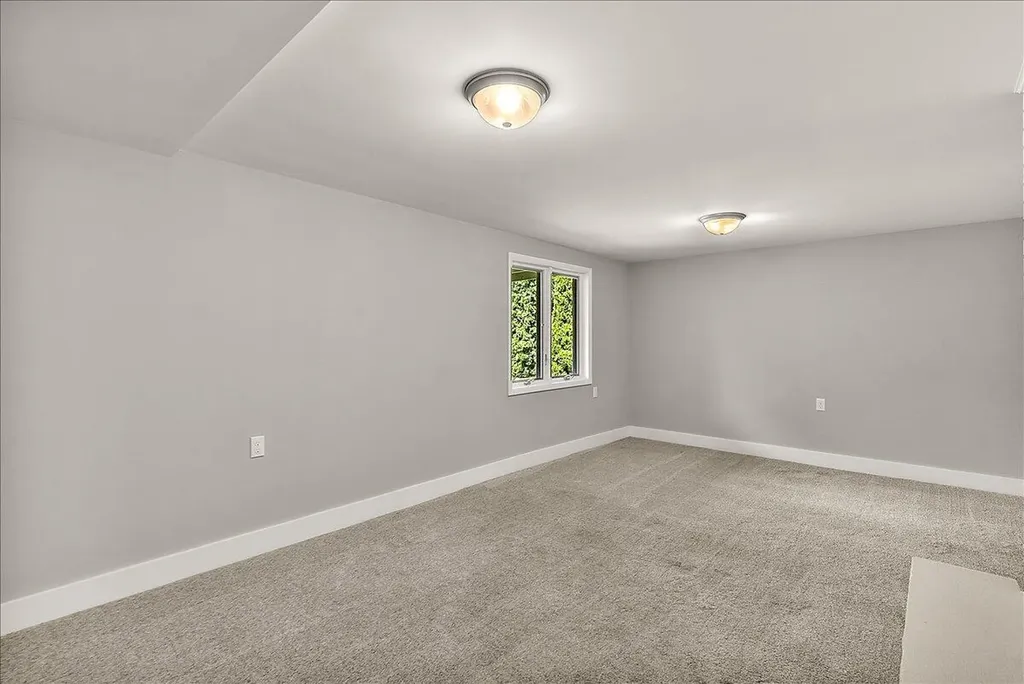 15004 Riley Street Park Township MI 49424