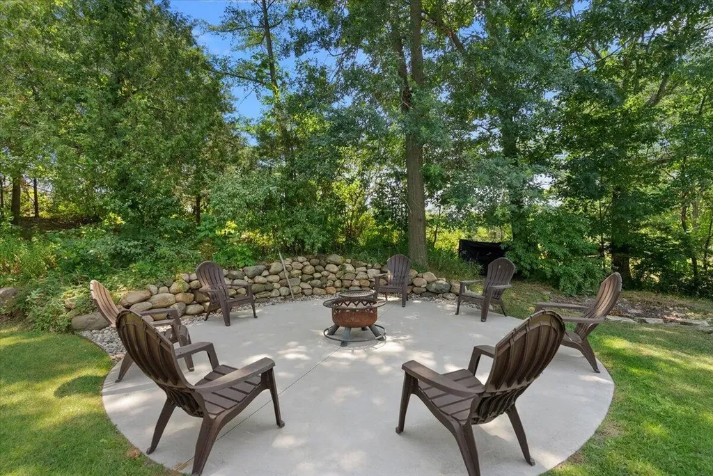 15004 Riley Street Park Township MI 49424