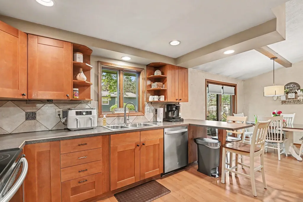 244 N 160th Avenue Park Township MI 49424